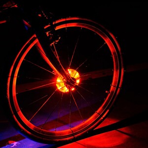 바퀴안전등 야간 레드 휠라이트 자전거 LED UFO 자전거휠라이트 휠라이트 허브라이트 자전